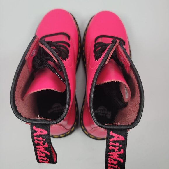 Dr. Martens Women's Pink Smooth 1460 Leather Lace Up Boots US Size 6 NWOT - Picture 5 of 10